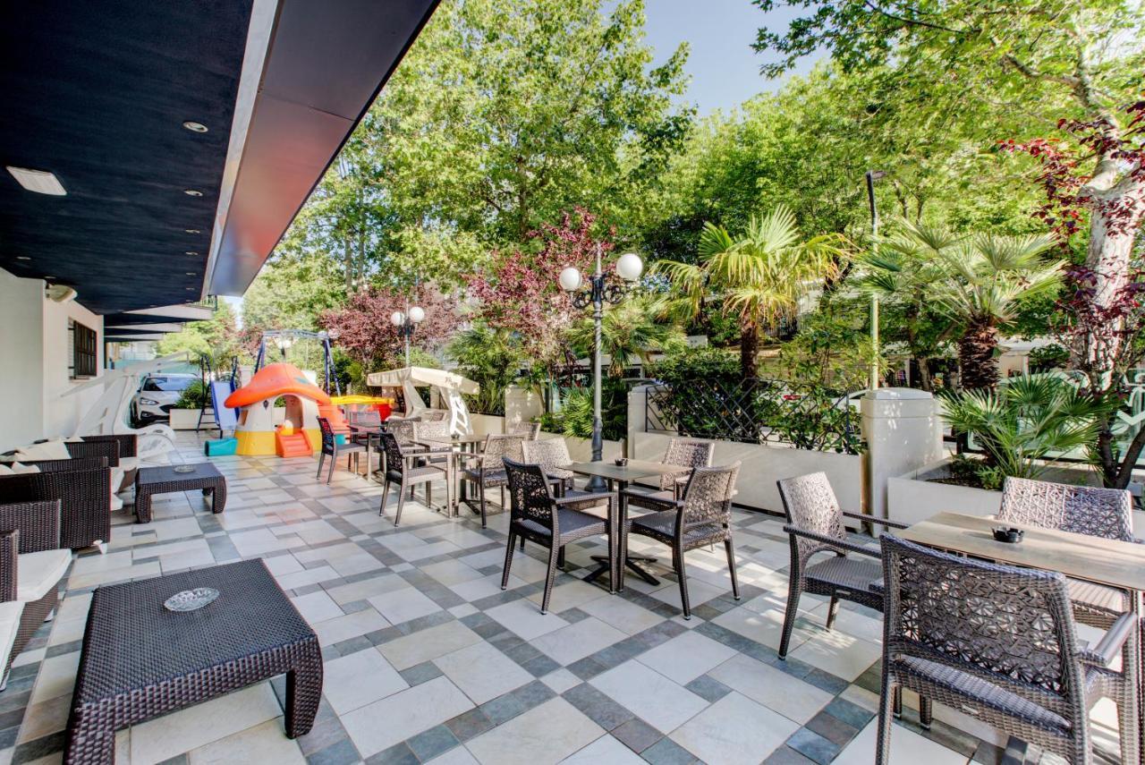 Hotel Verona Cesenatico Zewnętrze zdjęcie